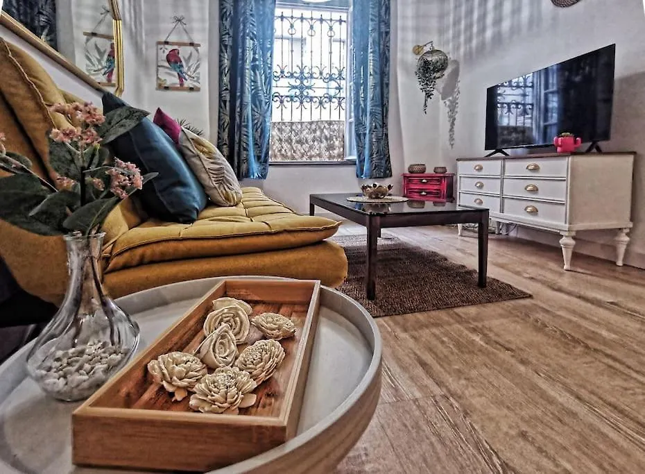 Apartamento A 2 Minutos De Plaza La Merced, マラガ